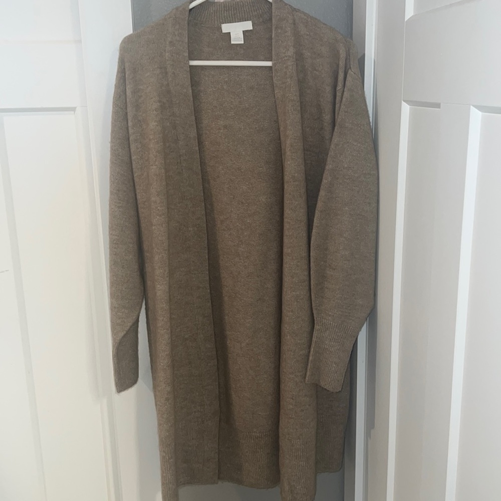 Tan cardigan from H&M